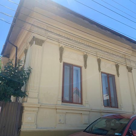 فندق Casa Trandafirilor تولتشيا المظهر الخارجي الصورة